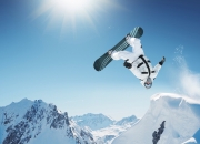 开云官方app入口-德甲争冠战之夜，莫兰特防守端锁死对手，跨界传奇如何定义胜利