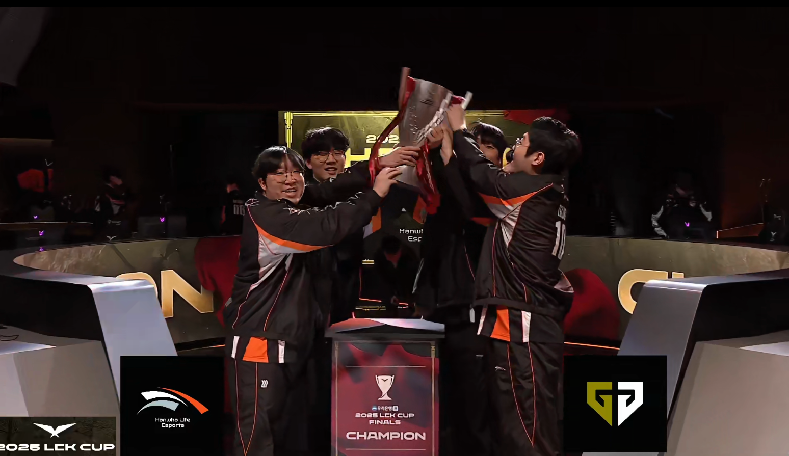 XL鏖战HLE，Perkz三分雨点燃全场的简单介绍