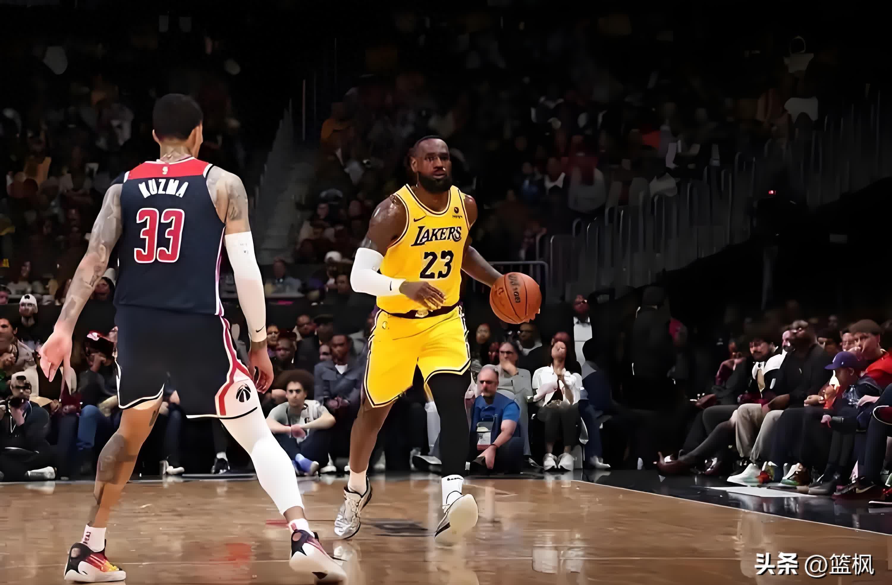 湖人险胜凯尔特人,武切维奇扛起全队 湖人险胜凯尔特人,武切维奇扛起全队