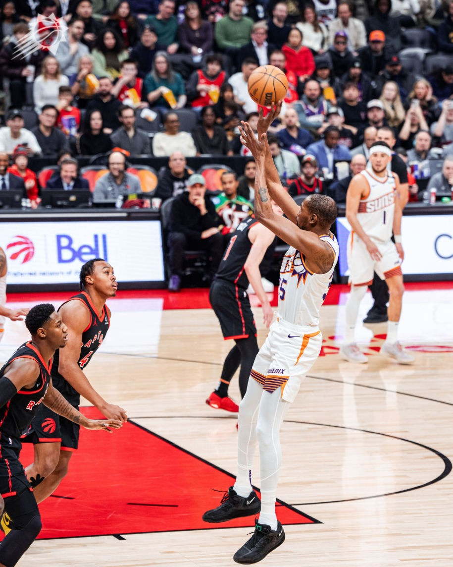 猛龙绝杀热火,库里带队取胜 猛龙绝杀热火,库里带队取胜