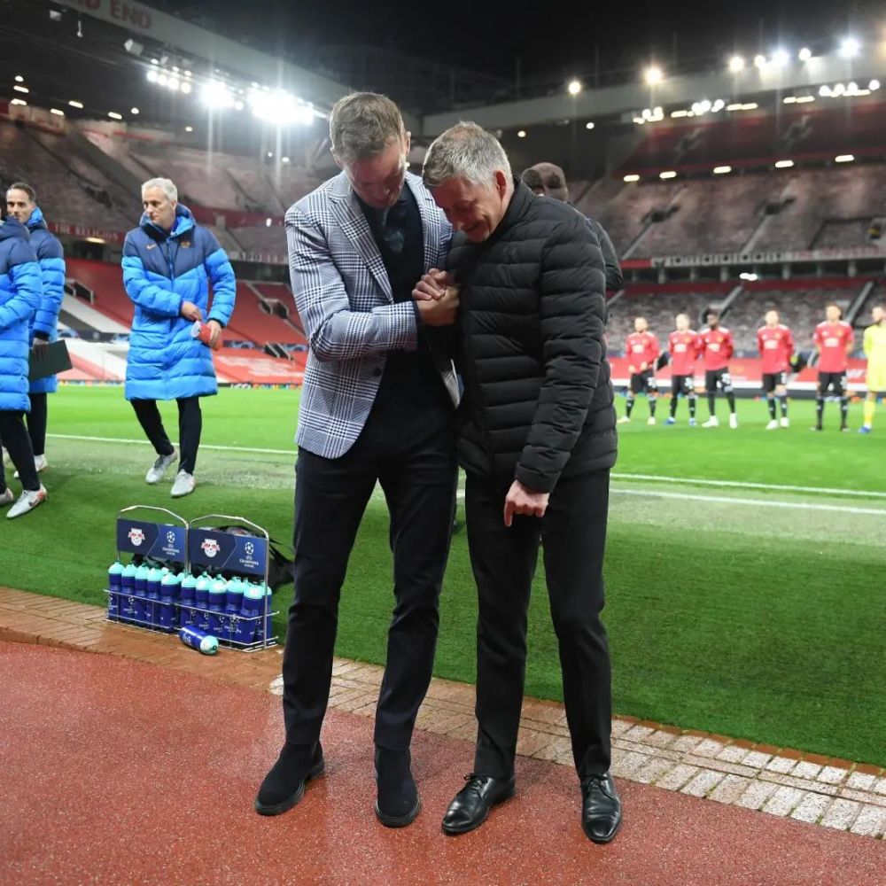 艾因特拉赫特球队势如破竹，取得胜利的简单介绍