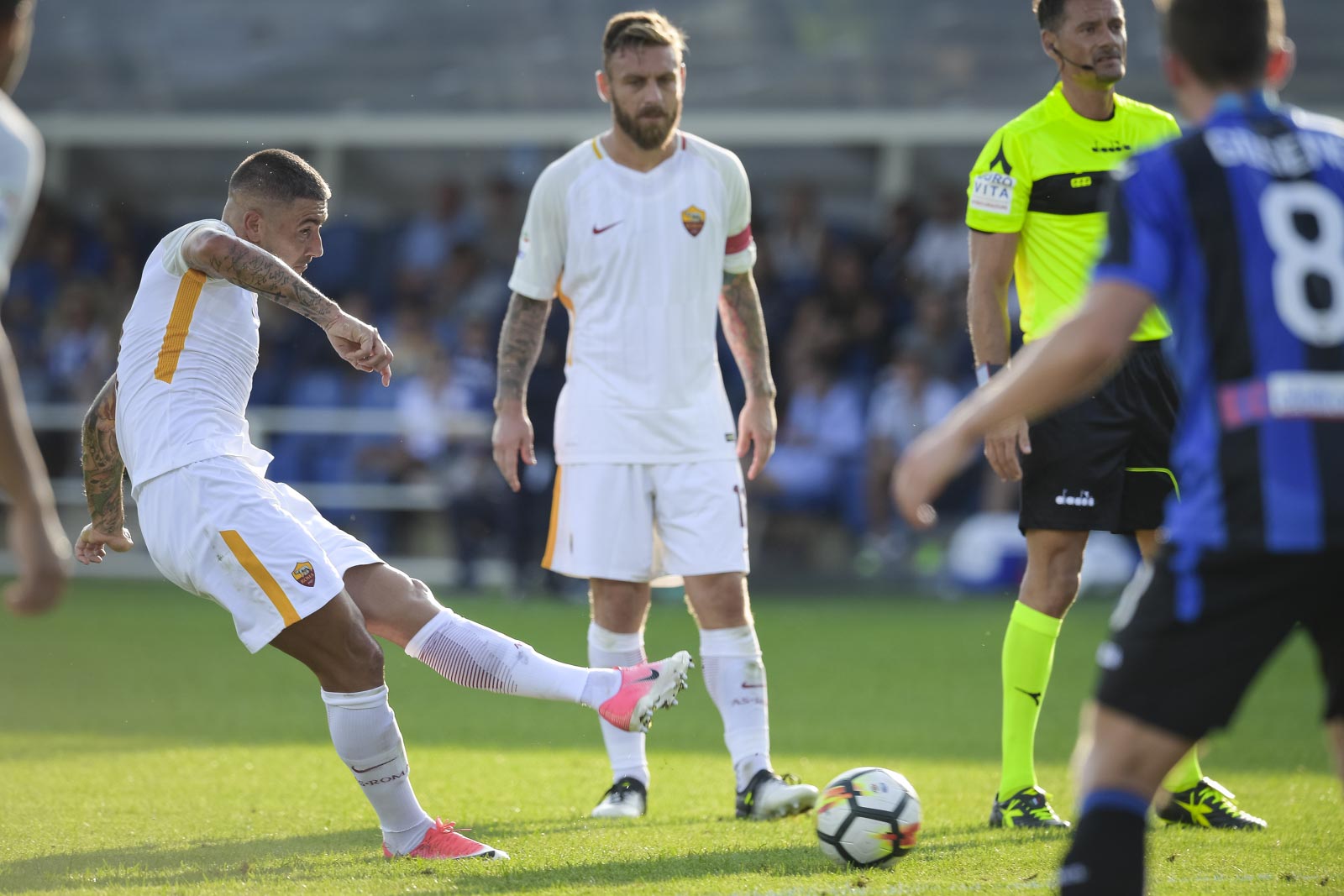 亚特兰大客场失利,争冠希望减弱的简单介绍 亚特兰大客场失利,争冠希望减弱的简单介绍