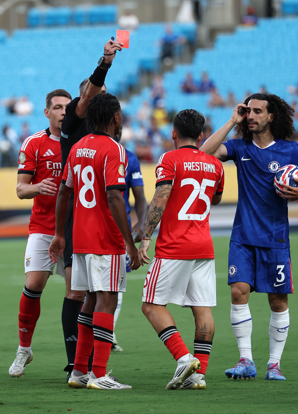 切尔西客场不敌对手，遭遇意外失利的简单介绍