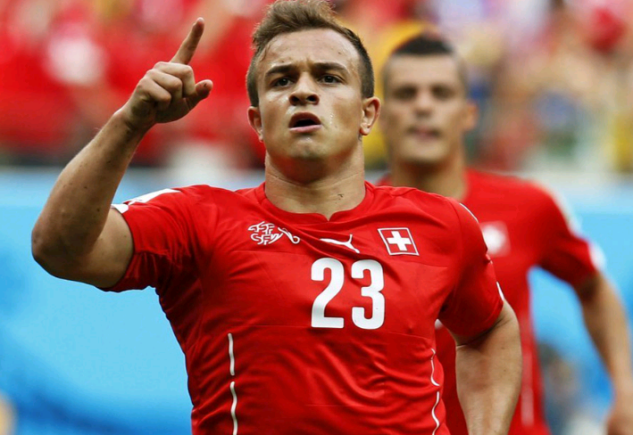 塞尔维亚队大获成功，夺魁在望