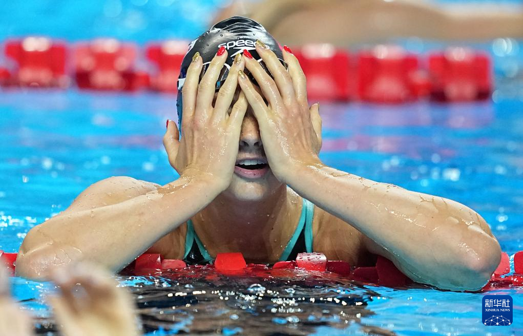 关于澳大利亚游泳选手勇夺冠军,闯入决赛的信息 关于澳大利亚游泳选手勇夺冠军,闯入决赛的信息