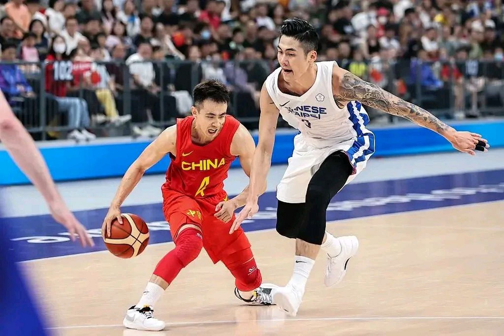 上海队逆转广州队,赵继伟状态火热 上海队逆转广州队,赵继伟状态火热