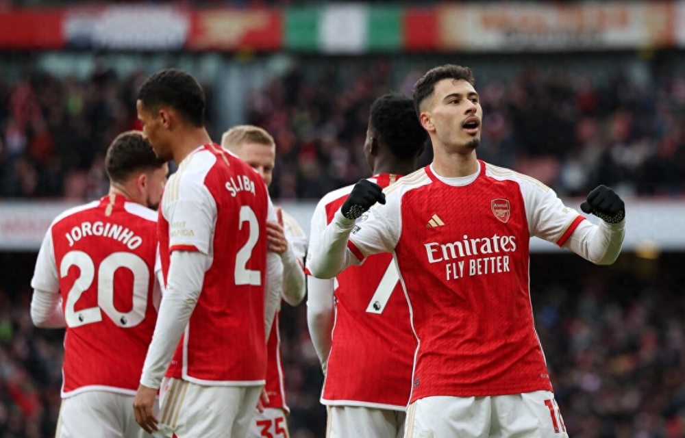 包含法国横扫美国，马丁内利关键制胜的词条