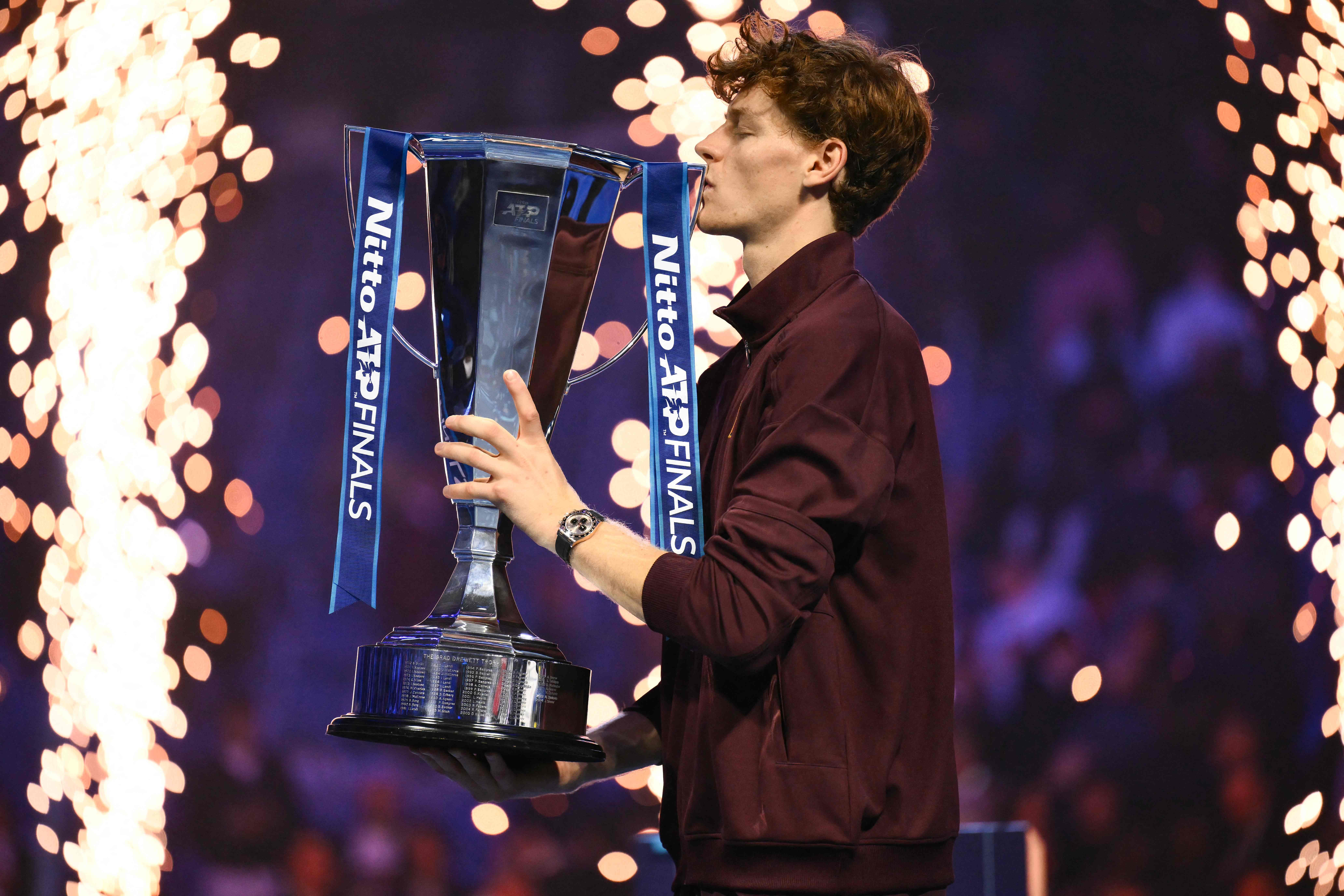 美网轻取ATP总决赛，辛纳扛起全队