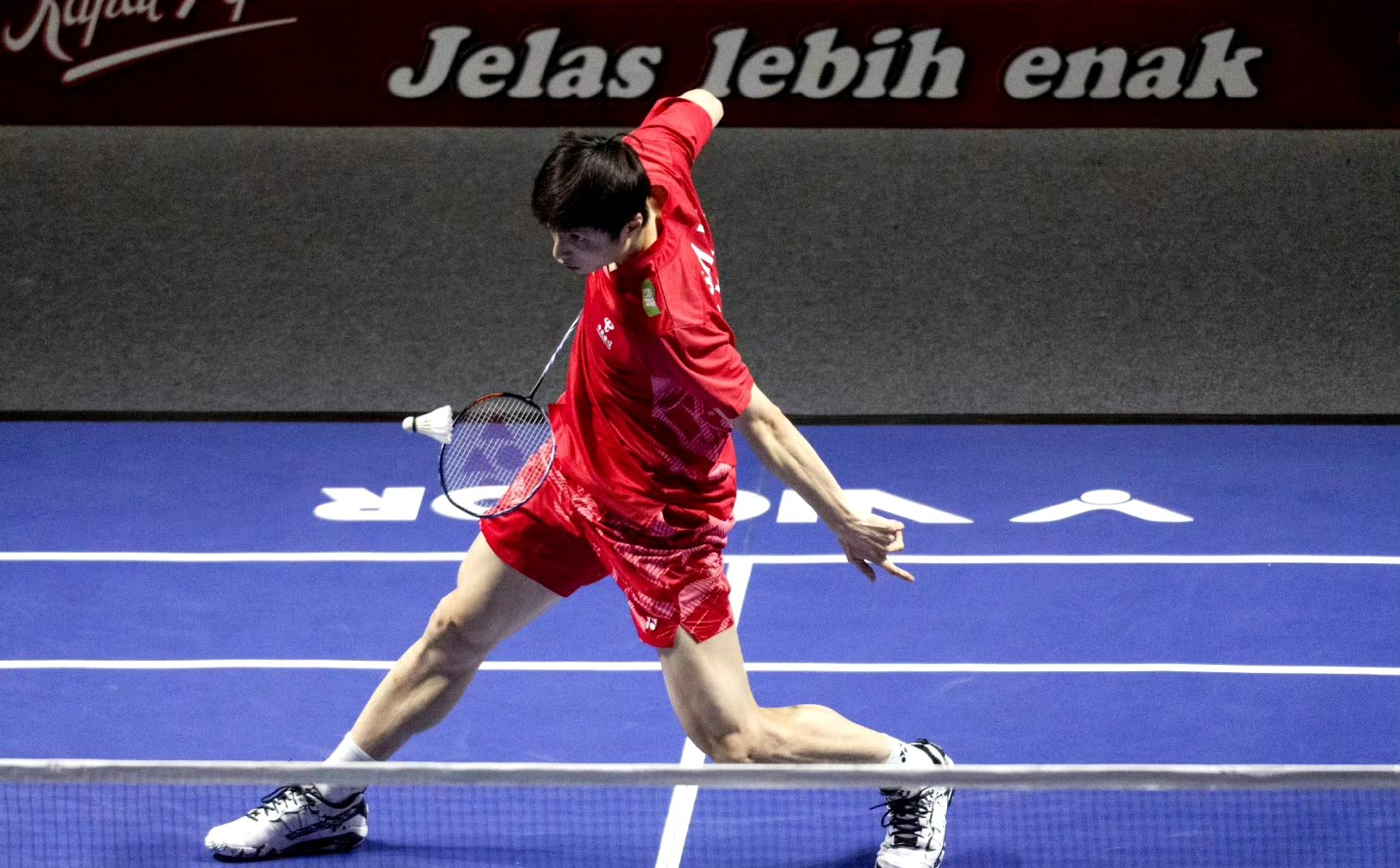 包含丹麦队碾压泰国队，石宇奇统治全场的词条