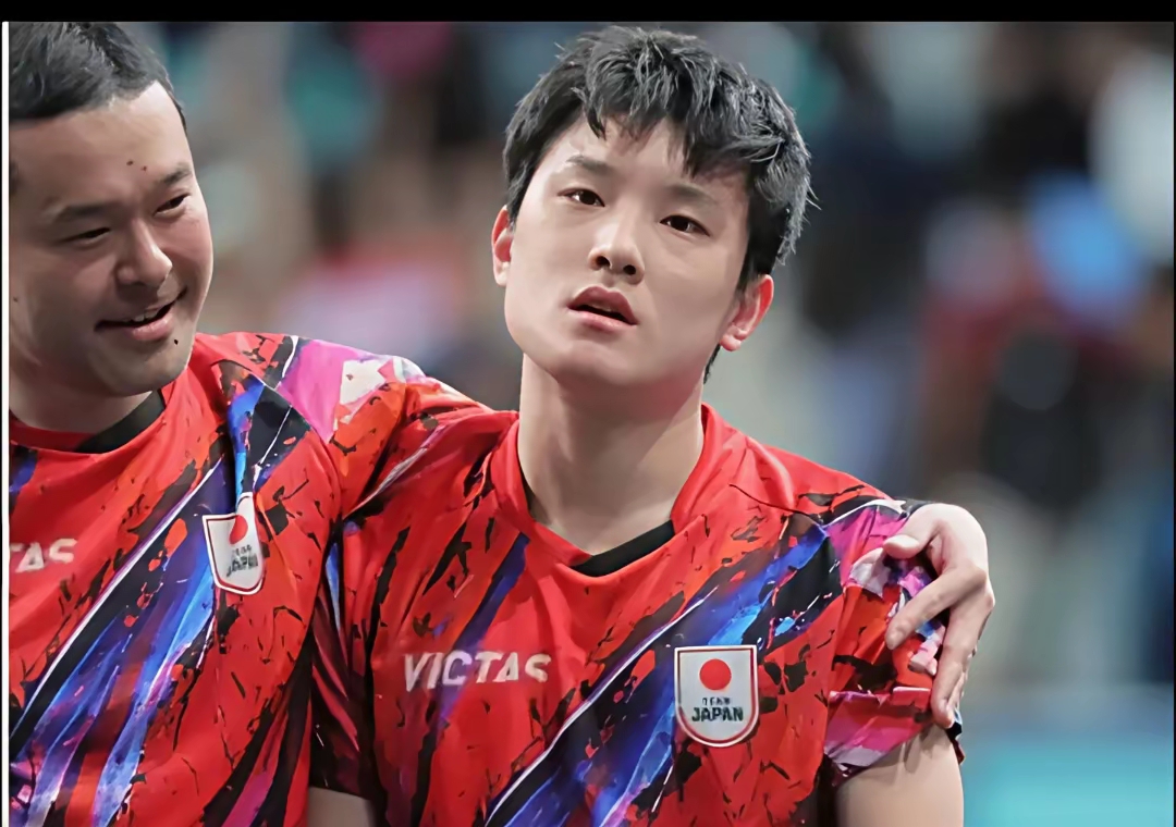 日本乒乓球队爆冷英国乒乓球队，张本智和高光表现的简单介绍