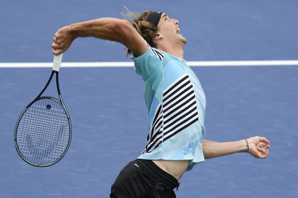 关于美国网球队翻盘英国网球队，兹维列夫高光表现的信息