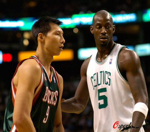 凯尔特人完胜福建队,易建联统治全场的简单介绍 凯尔特人完胜福建队,易建联统治全场的简单介绍