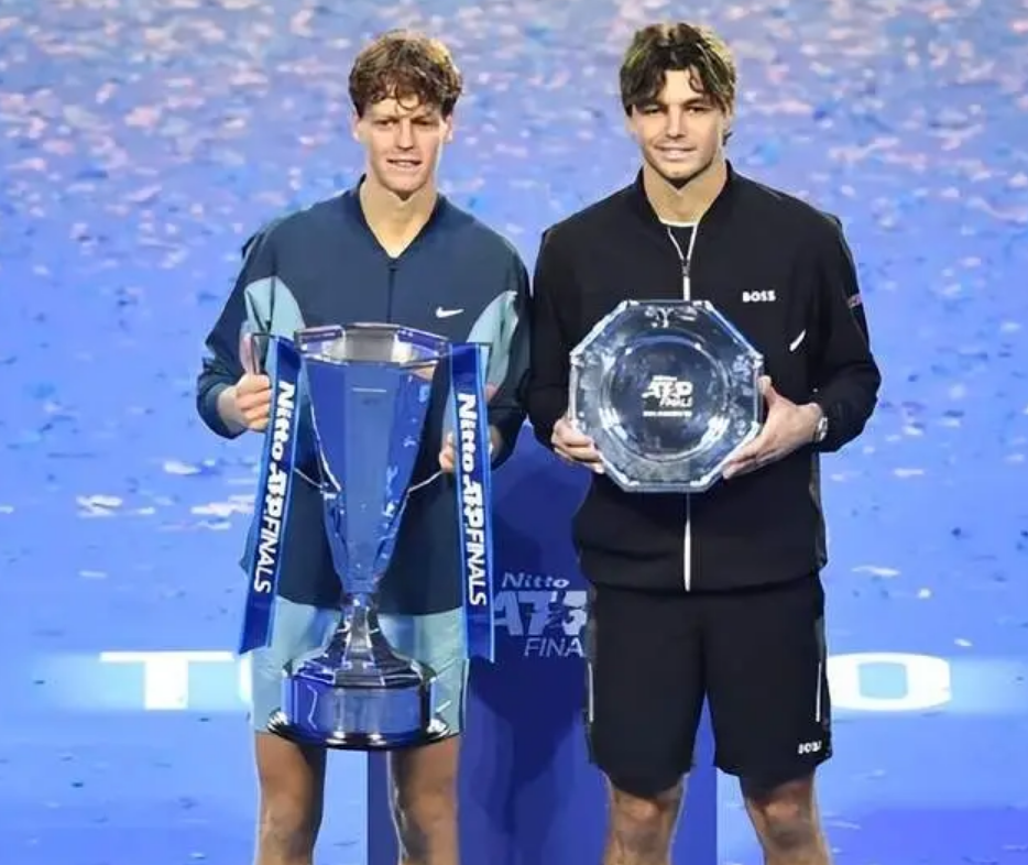 ATP总决赛险胜澳网,辛纳状态火热 ATP总决赛险胜澳网,辛纳状态火热