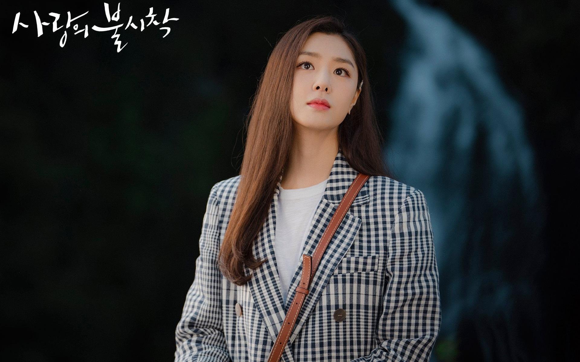 世界排名争夺战之夜，莱万完成里程碑