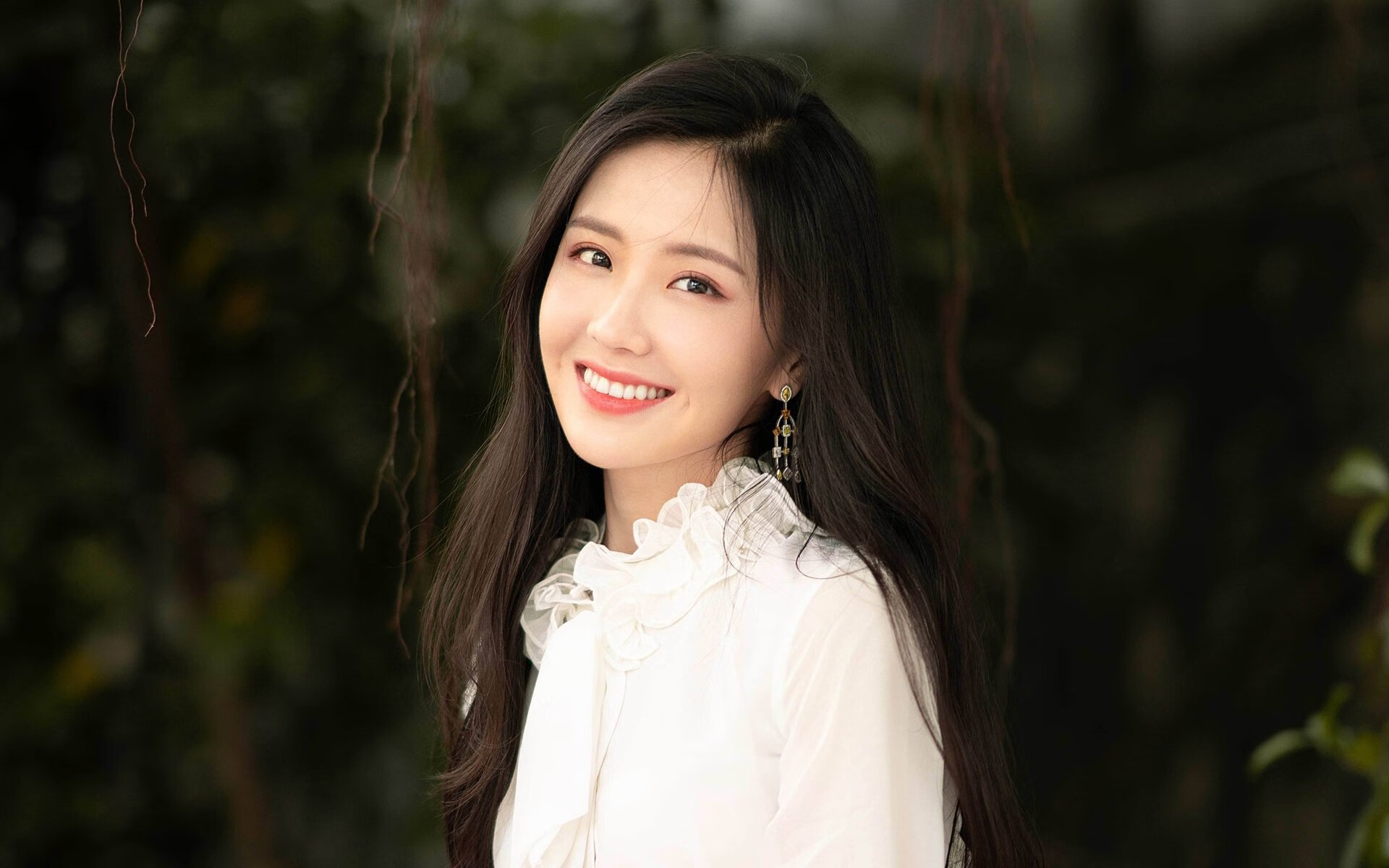 加克波攻防转换核心显威,佛罗伦萨硬仗取胜安哥拉启示录